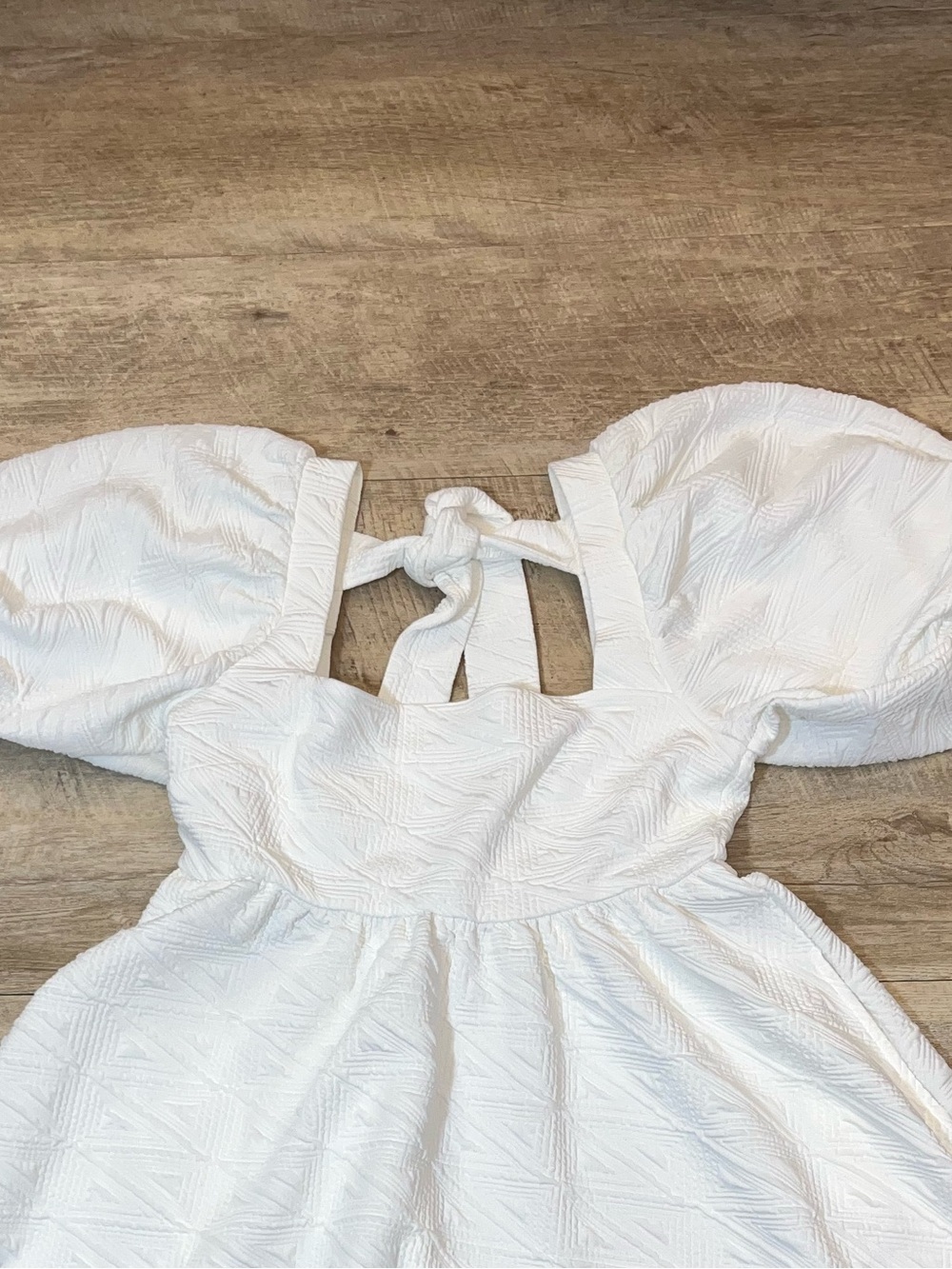 Free People Violet White Puff Sleeves Tie Back Dress Size Medium - Picture 6 of 10